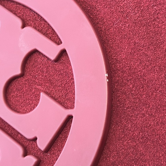 Tory Burch wristlet - Picture 3 of 7